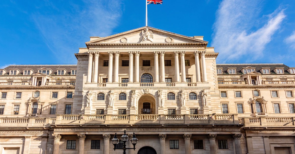 Global Central Banks Signal Coordinated Policy Shift as Inflation Moderates