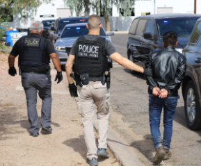 U.S. border agents investigate human smuggling network activity