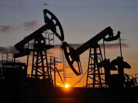 Oil prices rise on strong US growth, supporting energy business confidence