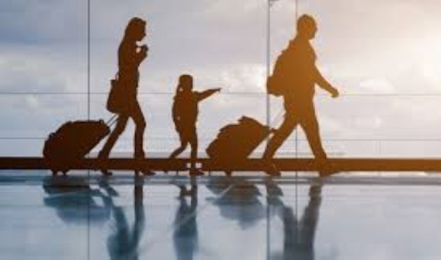 U.S. travelers show renewed interest in leisure trips amid year-end optimism