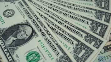 U.S. dollar index trends lower amid shifting policy and market expectations